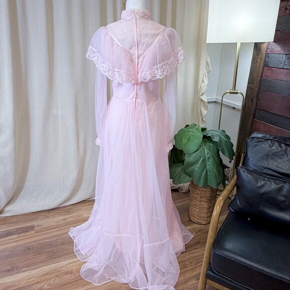 Victorian Pink Bridal Nightgown 70s Coquette Romantic Feminine Union SM MED - Picture 4 of 15